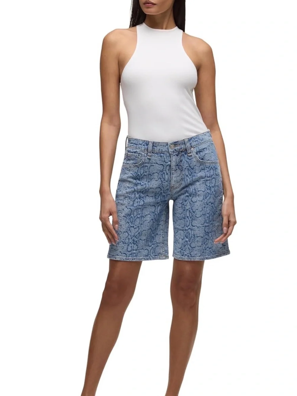 Hudson London Low Rise Long Short Snake Print “Venom” Denim Shorts Size 26 NWT